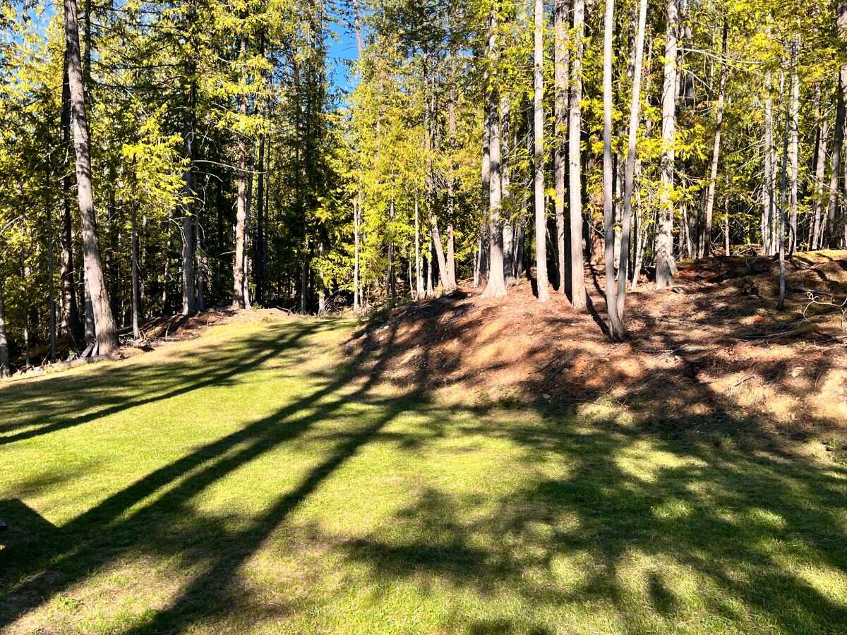 Private Waterfront 300ft. 7.2 acres ready to build