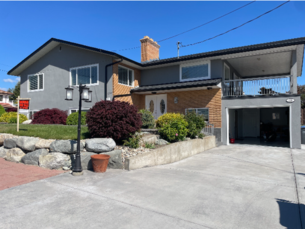 9106 Hummingbird Lane