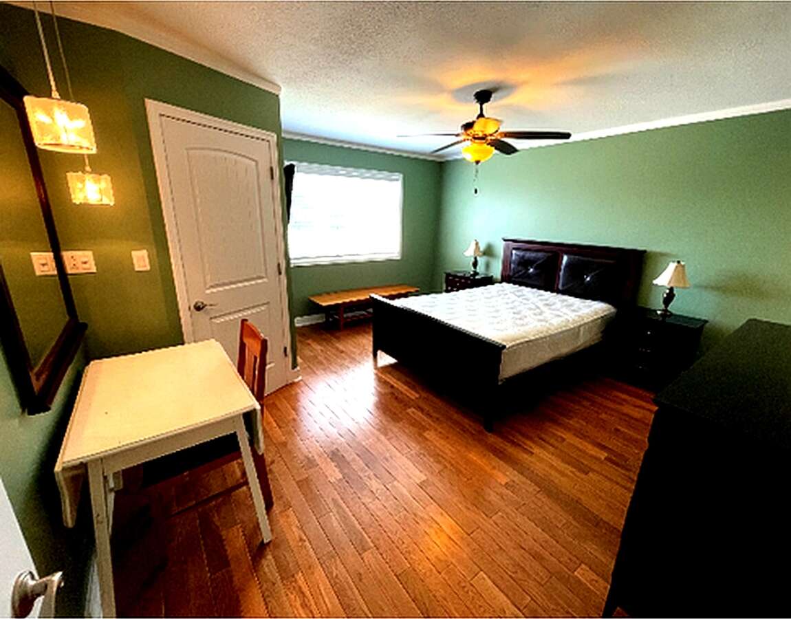 Home with mother in-law suite, shop ,garage