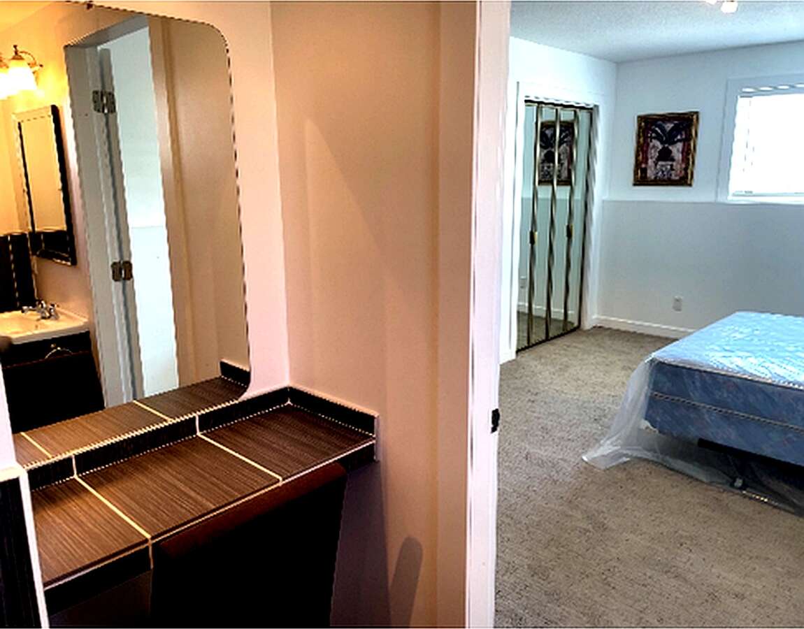 Home with mother in-law suite, shop ,garage