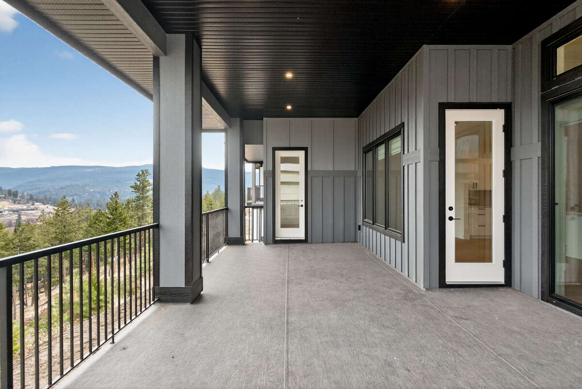 Deck with primary bedroom door access