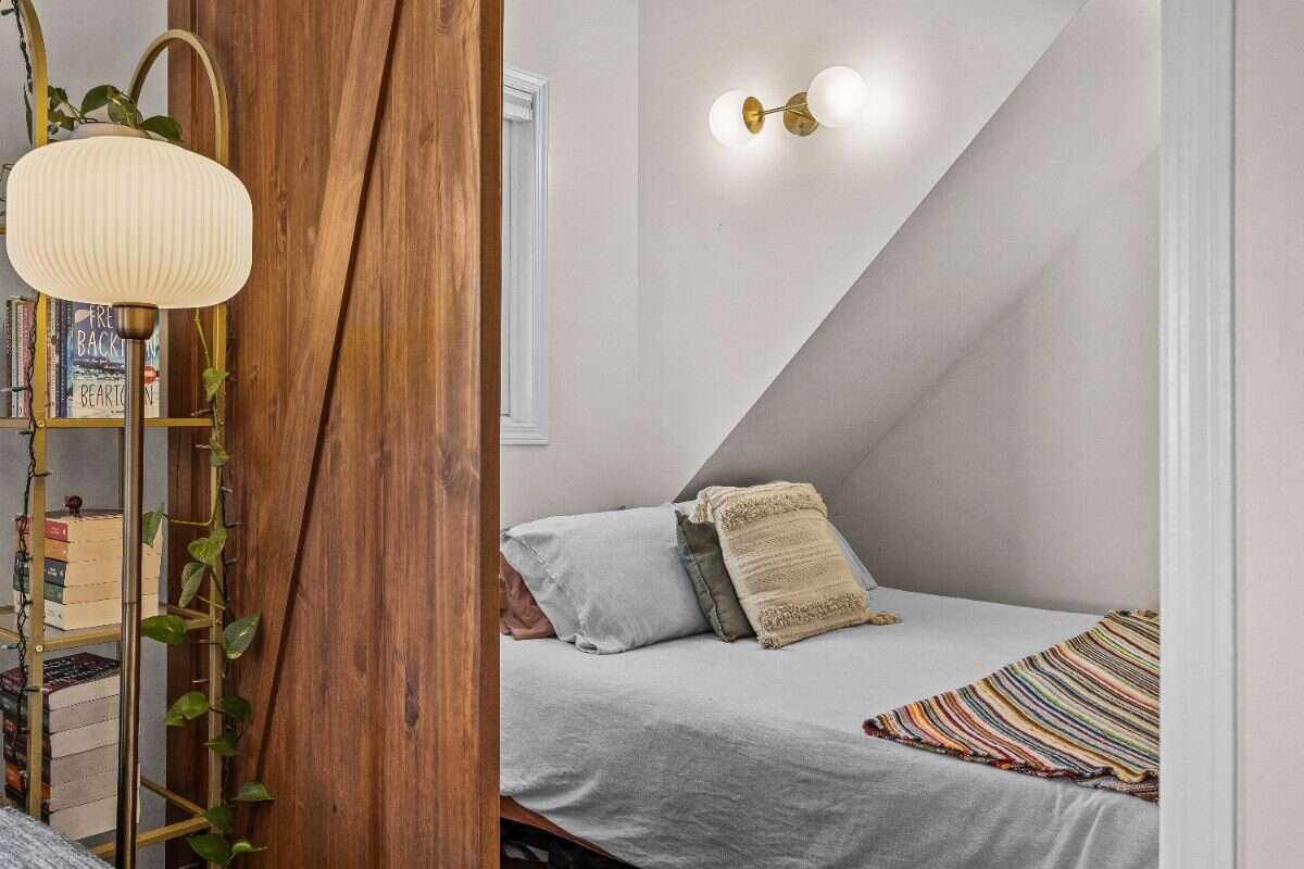 Bright 2-Bedroom Condo in Downtown Banff
