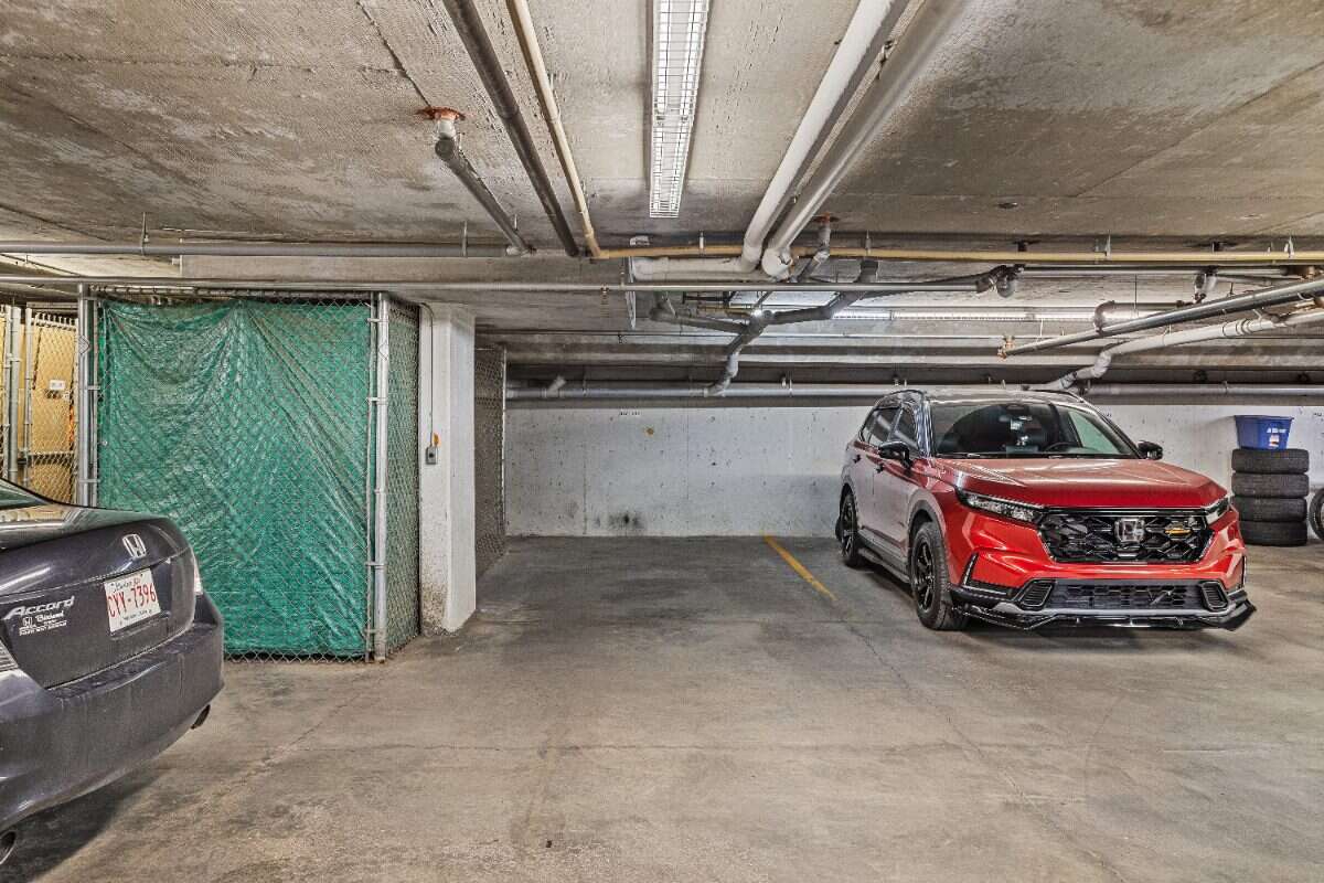 Bright 2-Bedroom Condo in Downtown Banff