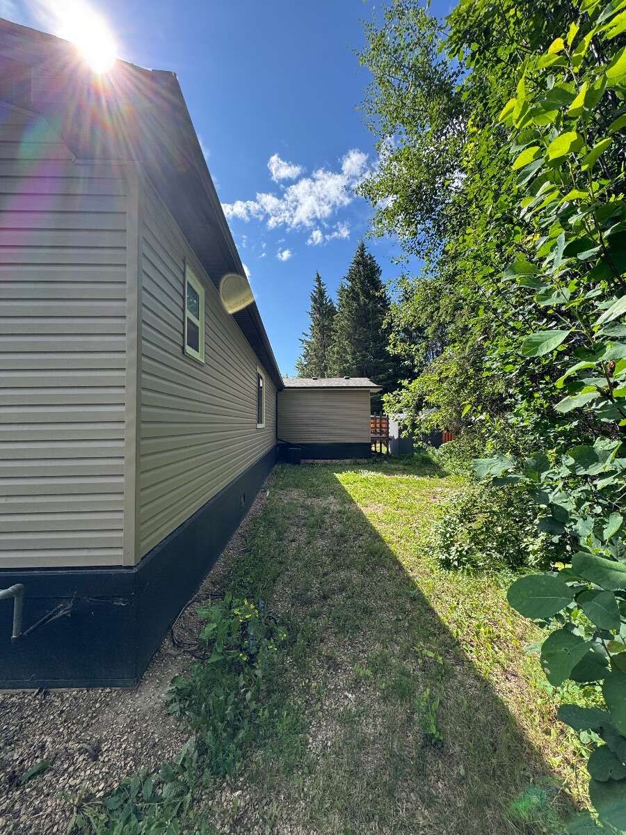 Rural Acreage With Spacious Home & Commercial Shop
