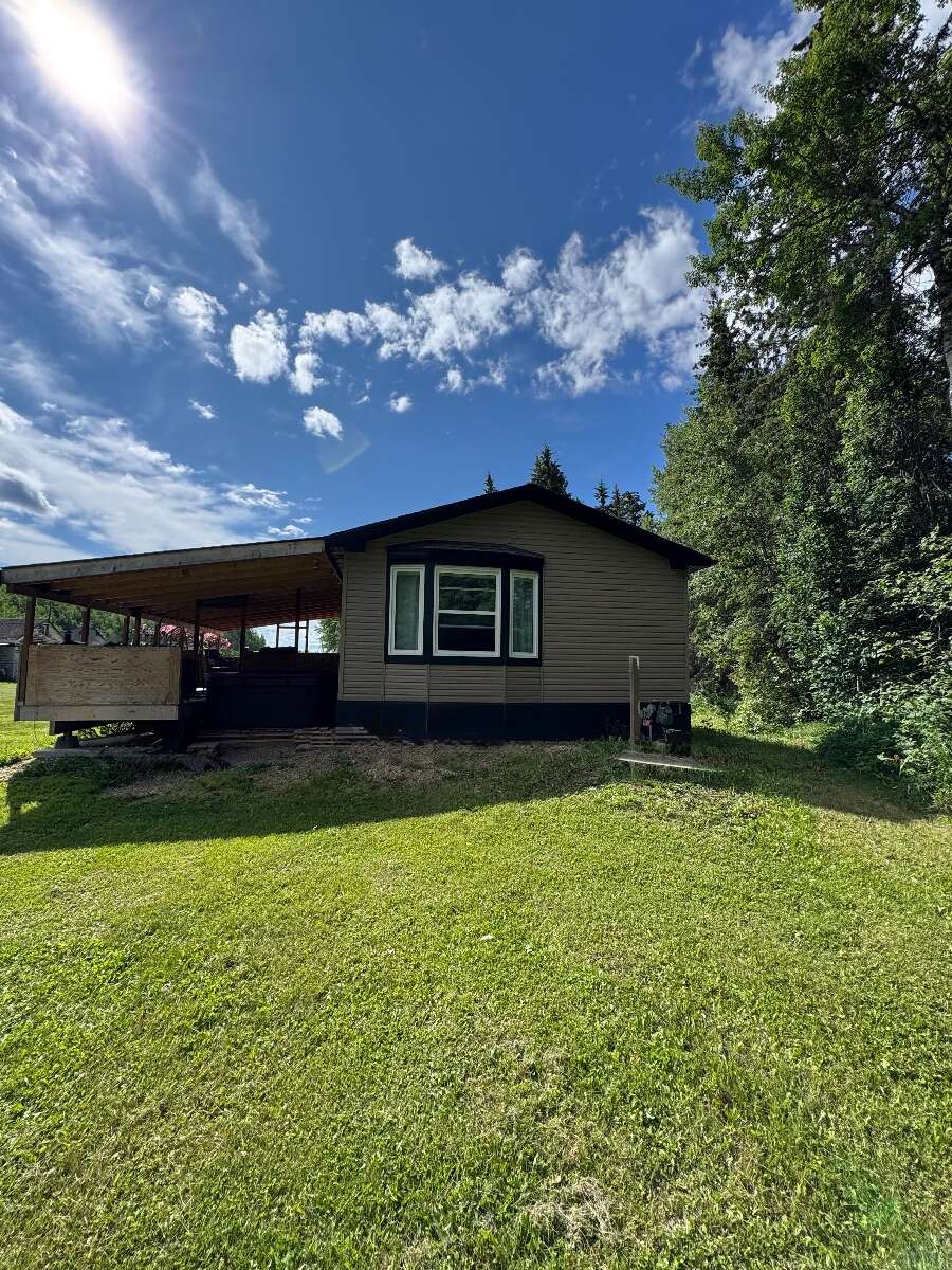 Rural Acreage With Spacious Home & Commercial Shop