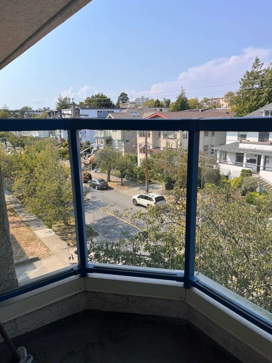 2 bedroom, top floor condo in Cook St Village