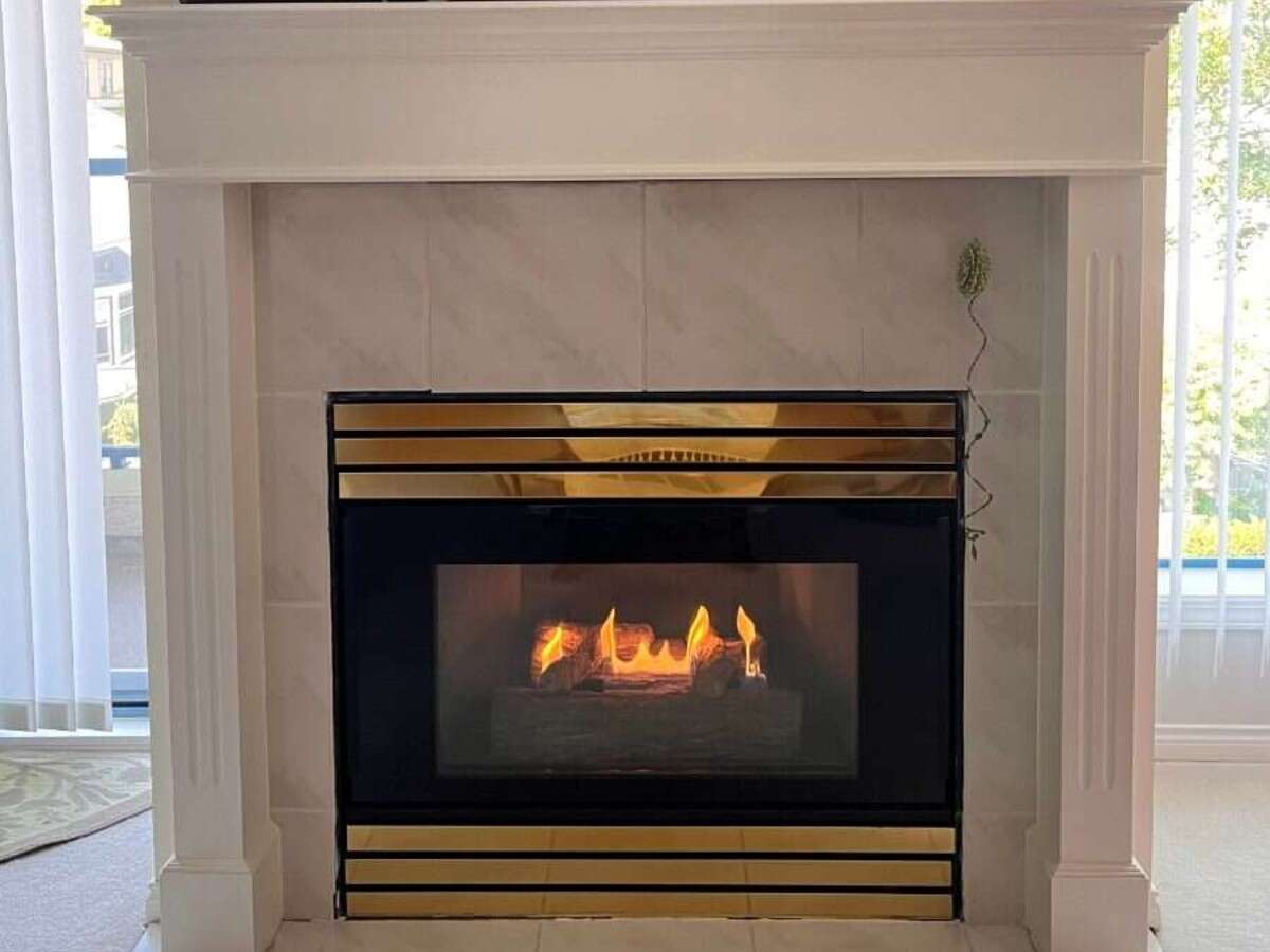 2 bedroom, top floor condo in Cook St Village