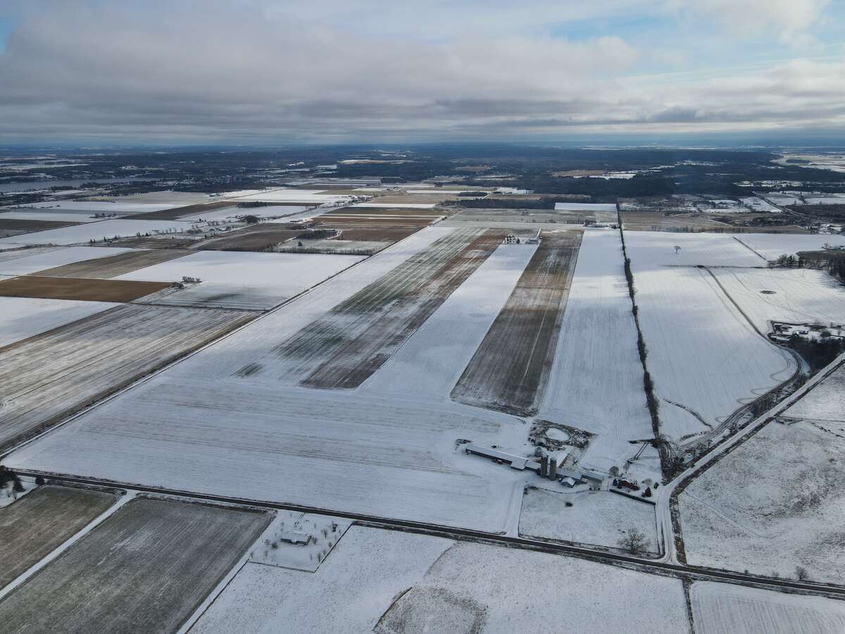 access land from 3 roads