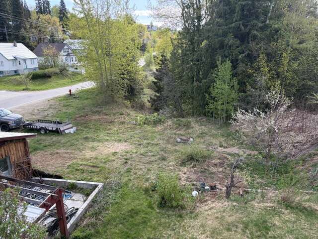 Building lot for sale in lower Rossland