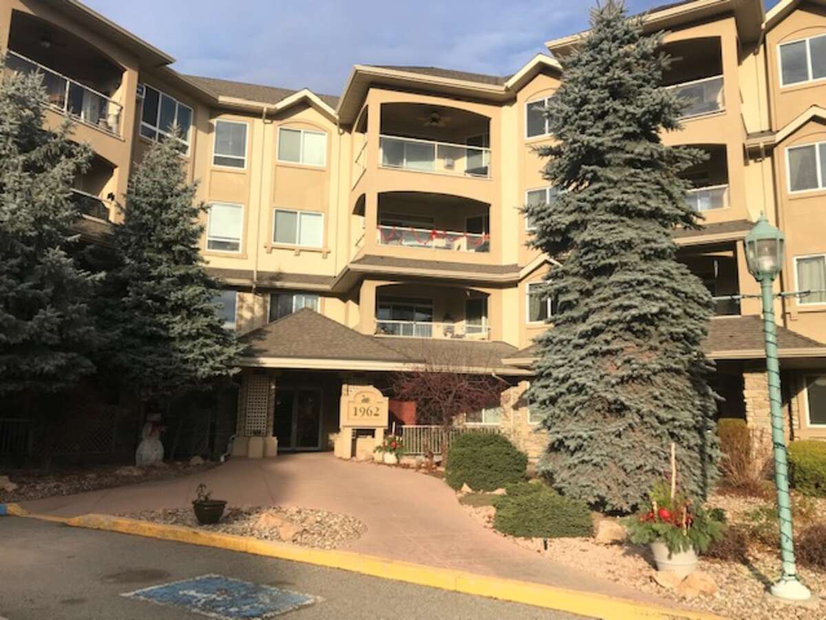 Condo / Apartment For Sale in Kelowna, BC - 2 bed, 2 bath