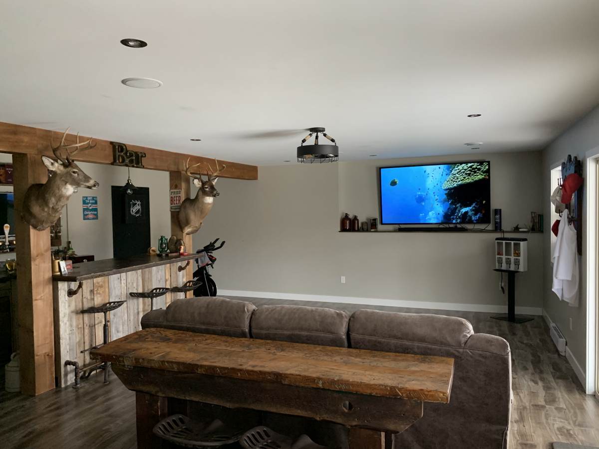 Bar and Theatre Area