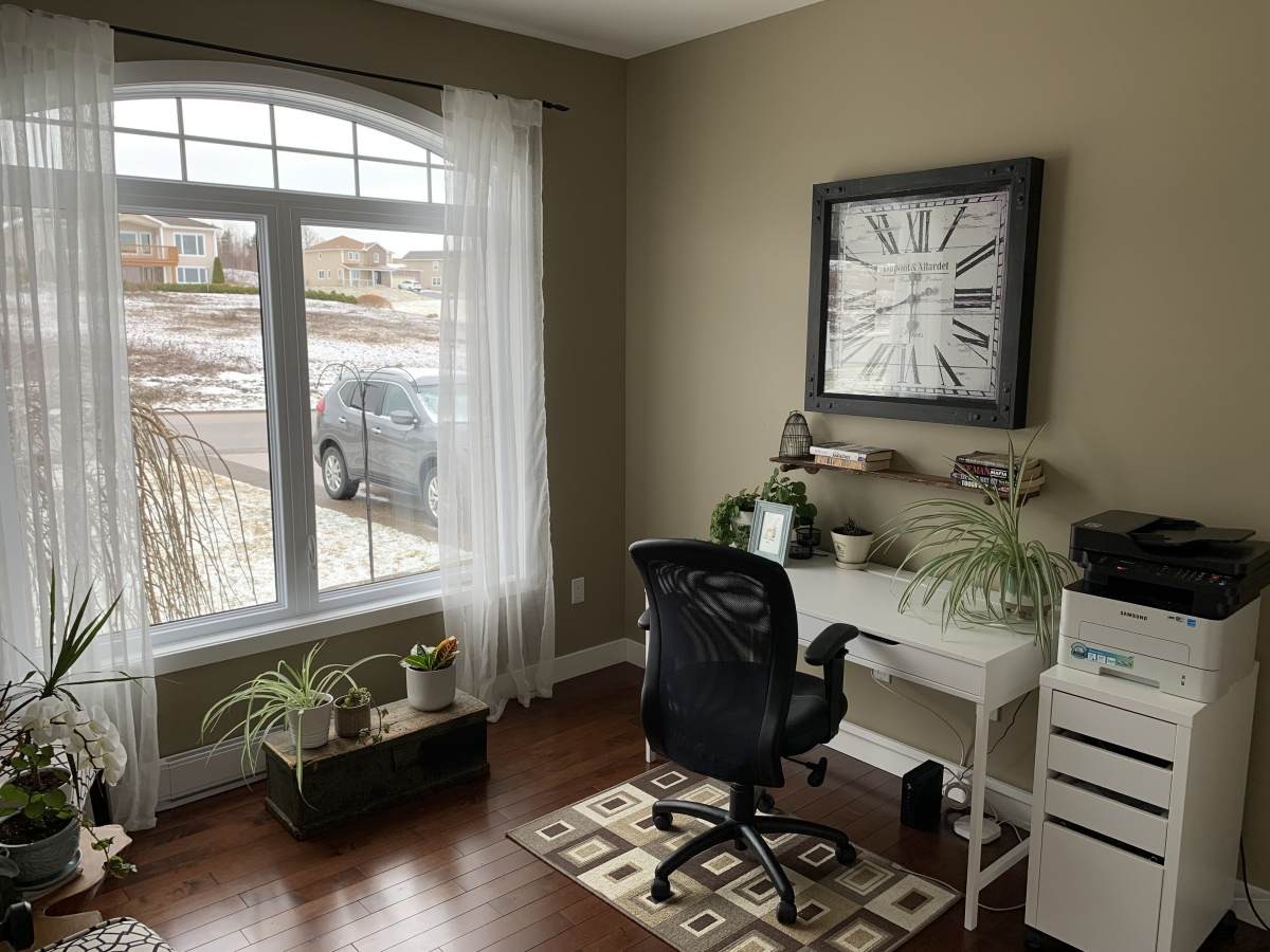 Office (Bedroom 3)
