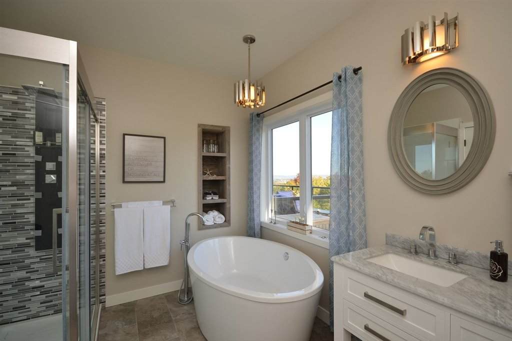Master Ensuite