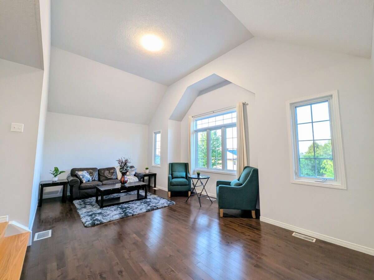 3 + 1 Bedroom Detached Home in Laurelwood Waterloo
