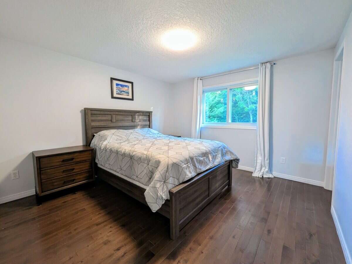 3 + 1 Bedroom Detached Home in Laurelwood Waterloo
