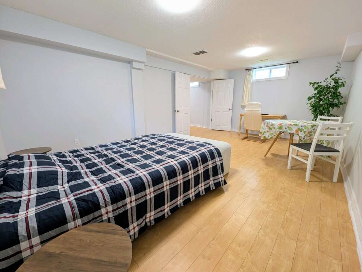 3 + 1 Bedroom Detached Home in Laurelwood Waterloo