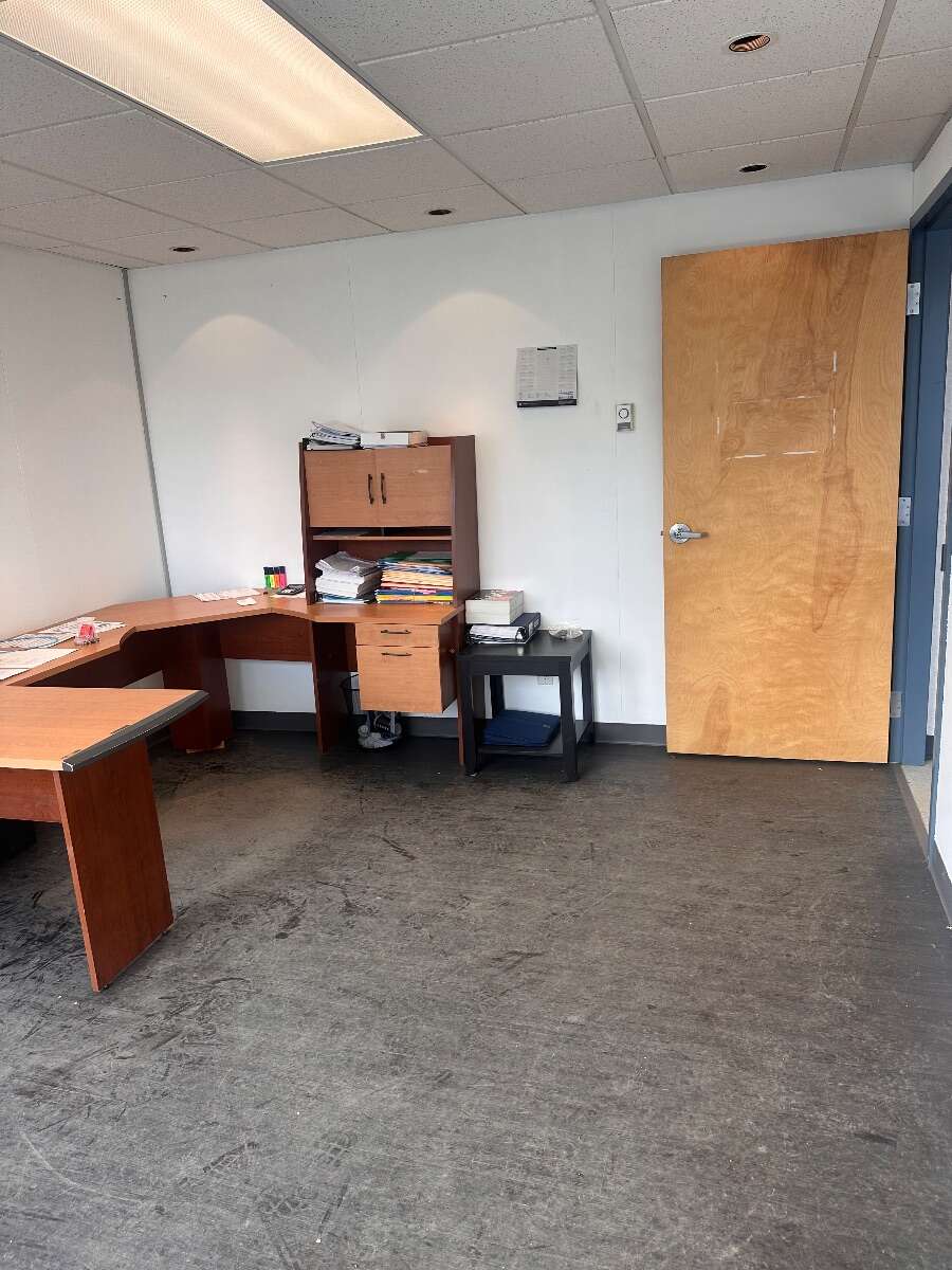 2,000 Sq. Ft. Industrial/Commercial Space