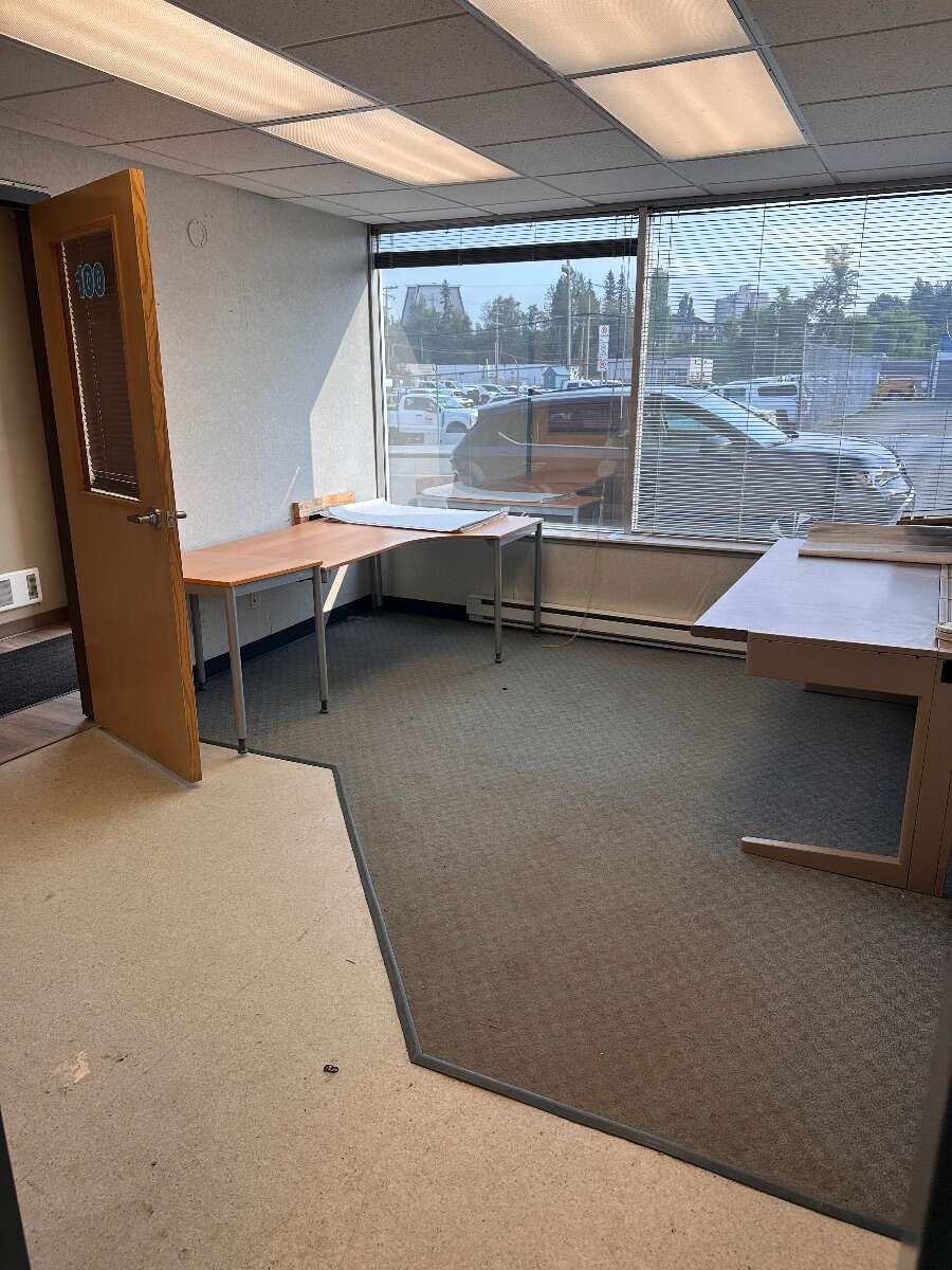 2,000 Sq. Ft. Industrial/Commercial Space