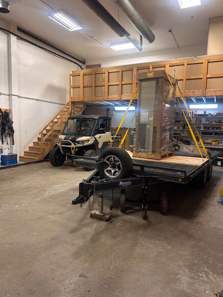 2,000 Sq. Ft. Industrial/Commercial Space