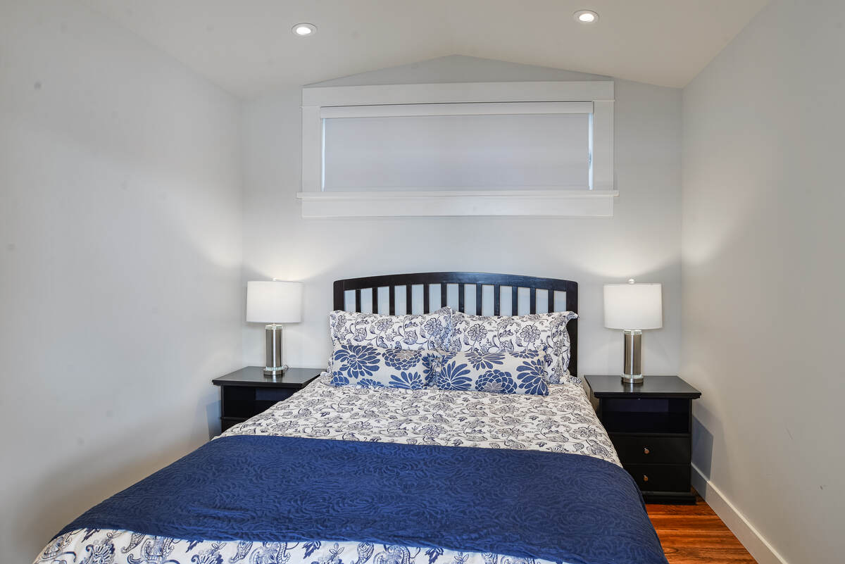 Shoreline Cabin Bedroom