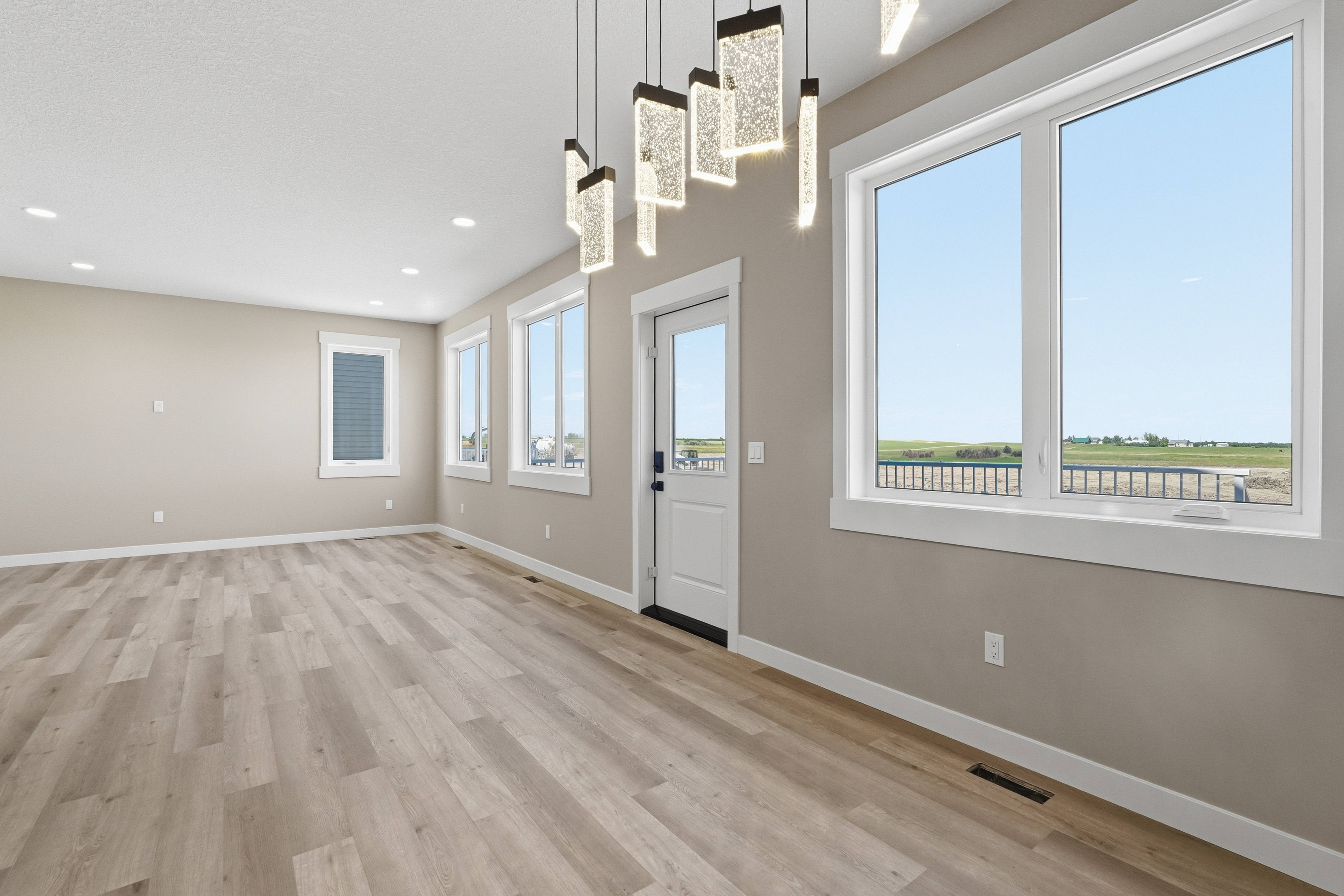 Beautiful newly-built family home