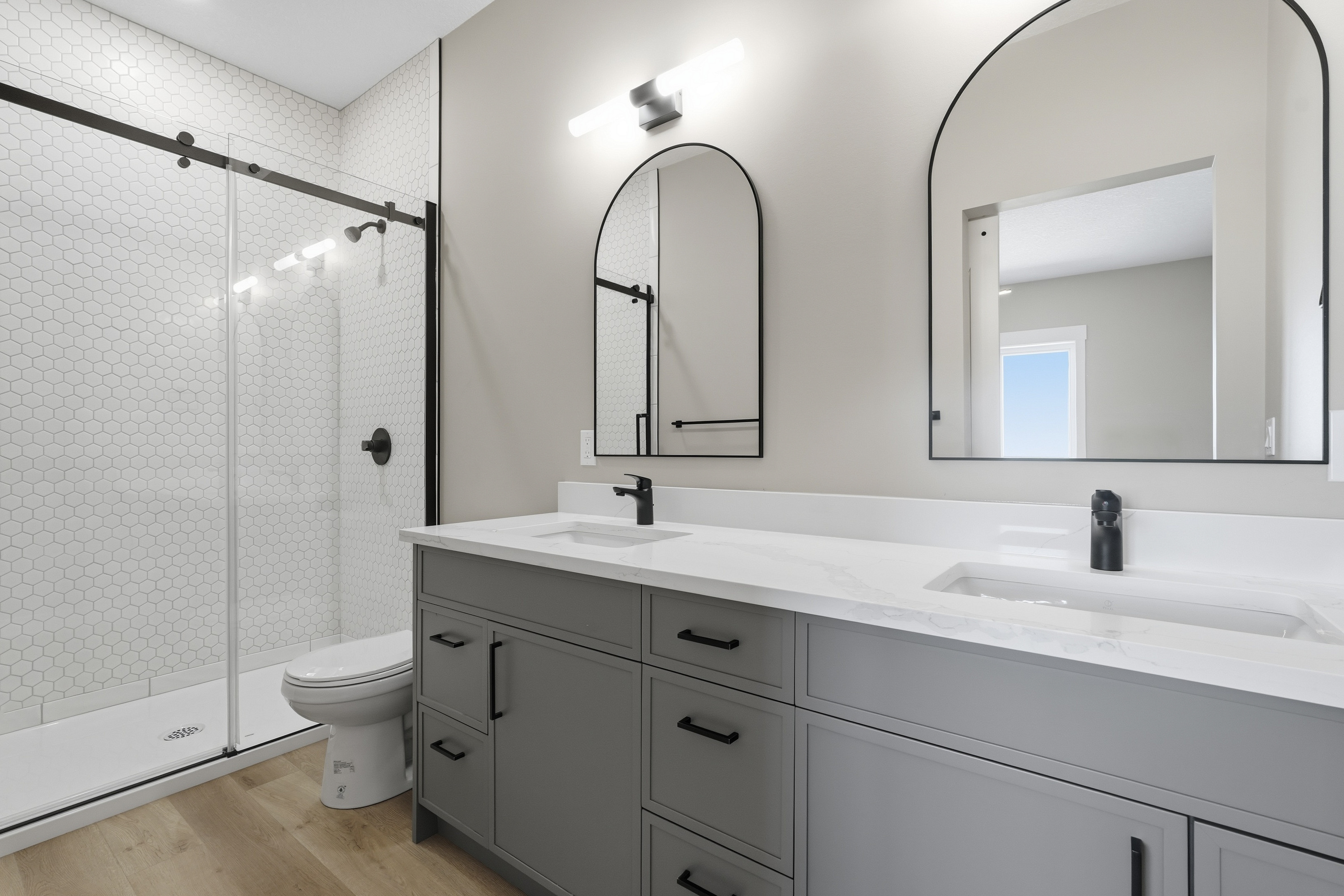 Beautiful newly-built family home