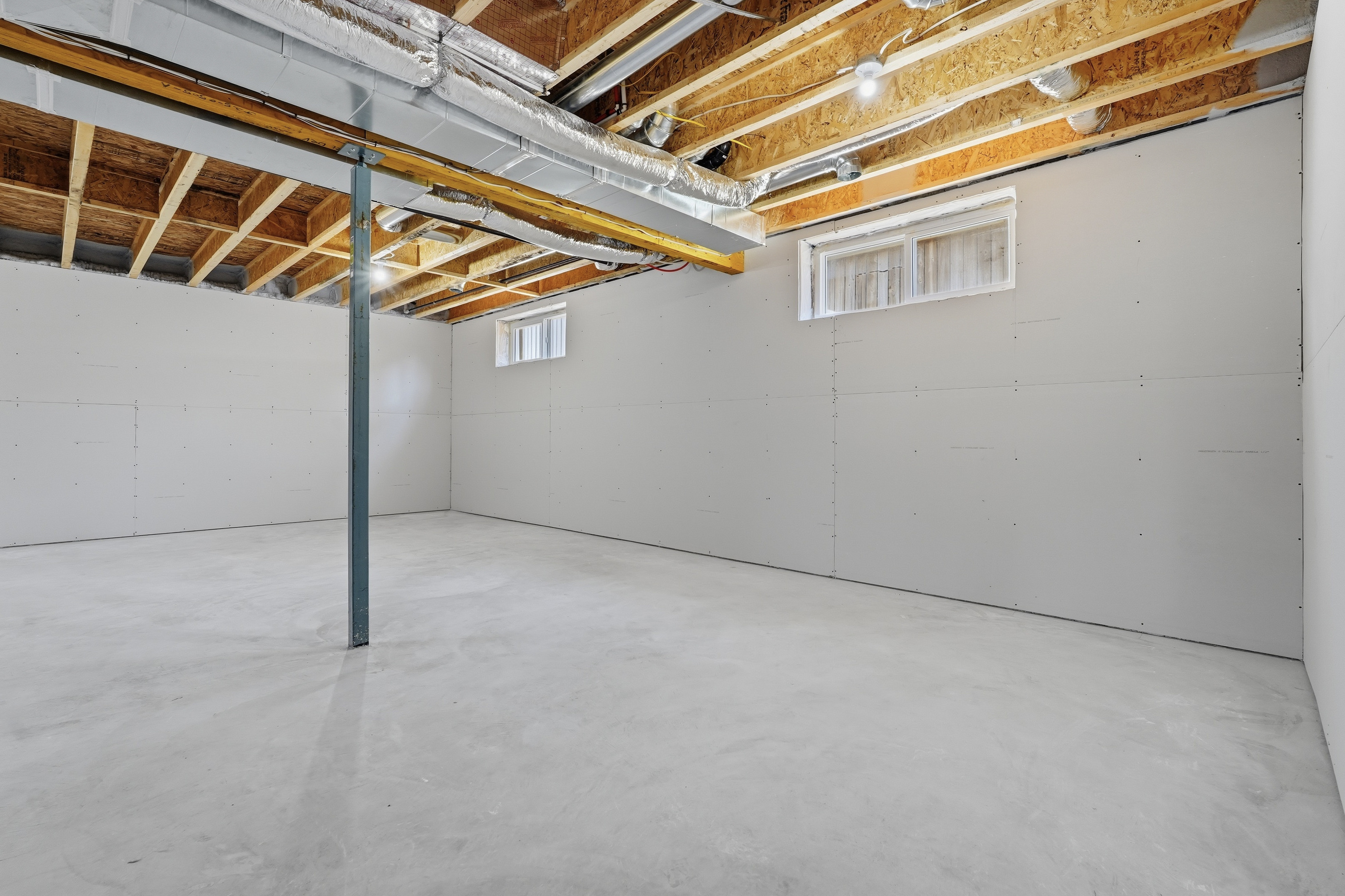 Beautiful newly-built family home