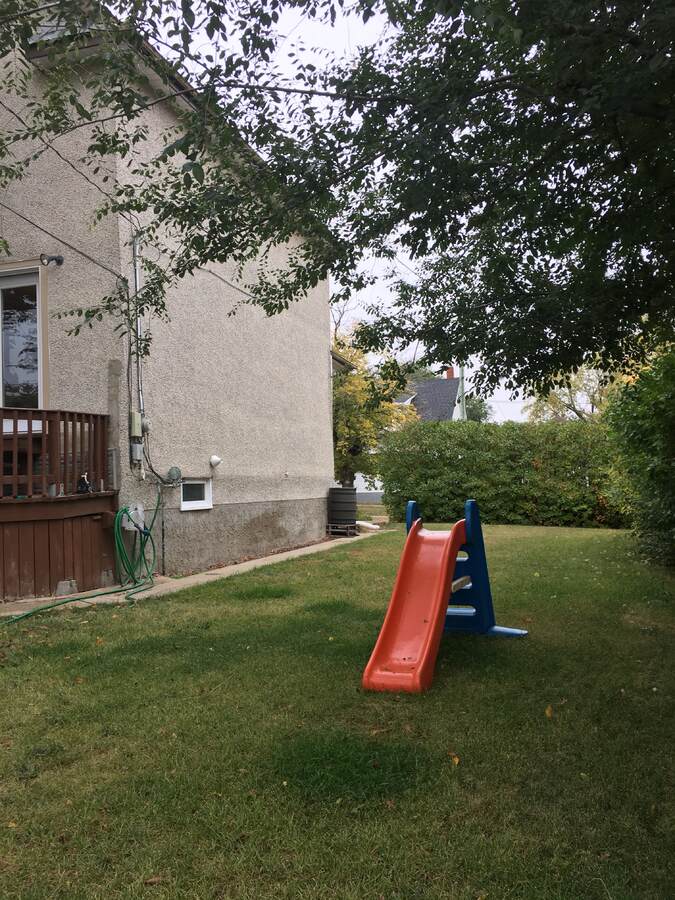 House For Sale in Moose Jaw, SK - 3 bed, 1 bath