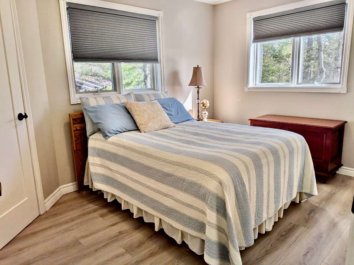Bright spacious quiet retreat!