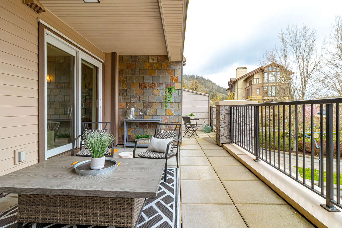 205, 1335 Bear Mountain Parkway Condo For Sale in Langford, BC For