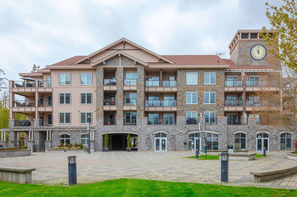 205, 1335 Bear Mountain Parkway Condo For Sale in Langford, BC For