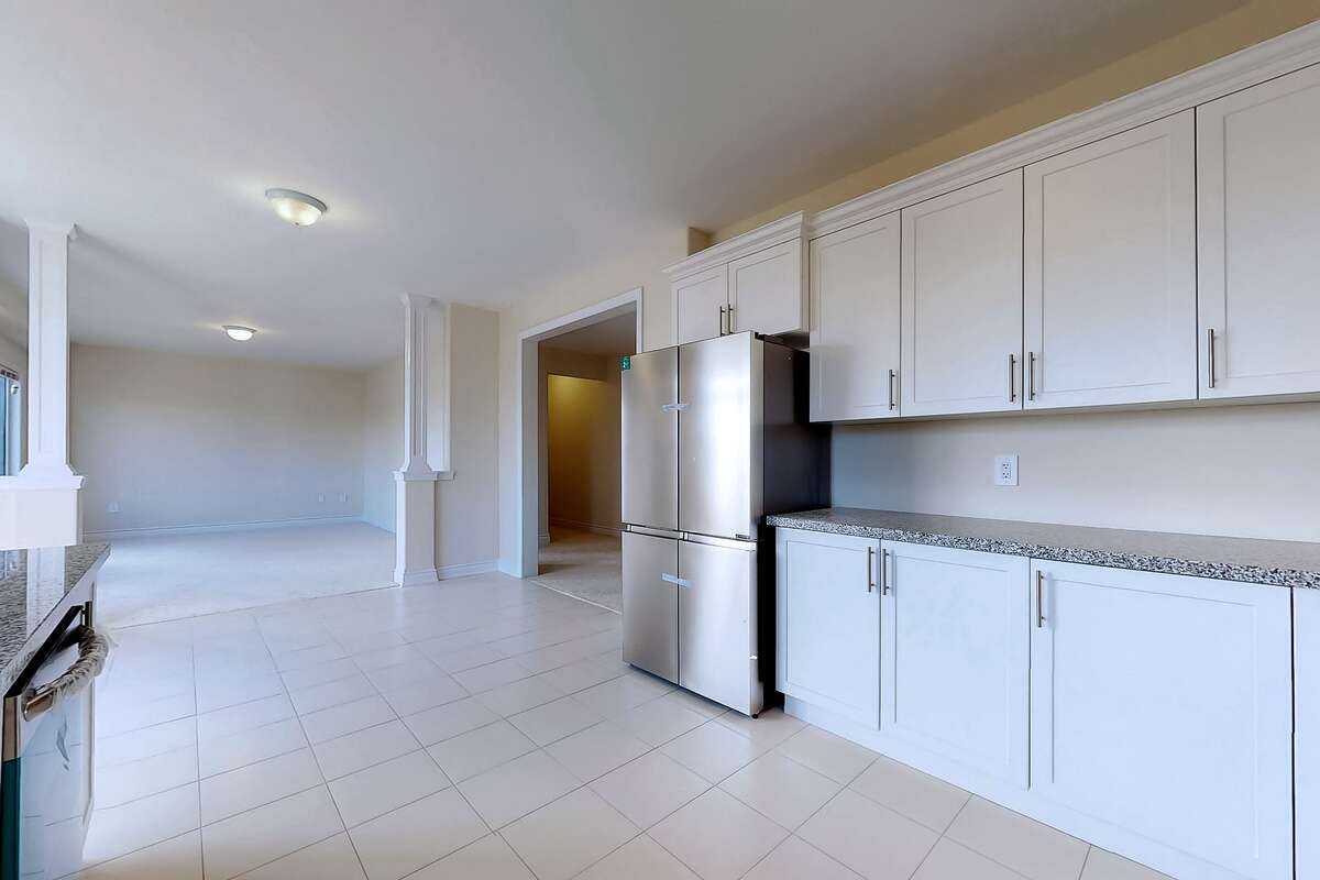 Spacious 50 Ft Detached Home 4 Bedrooms 4 Bathroom