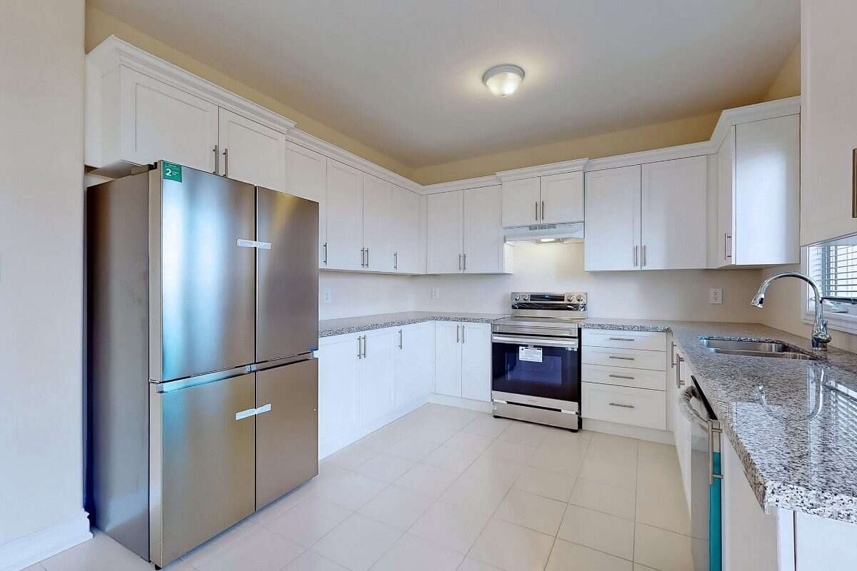 Spacious 50 Ft Detached Home 4 Bedrooms 4 Bathroom