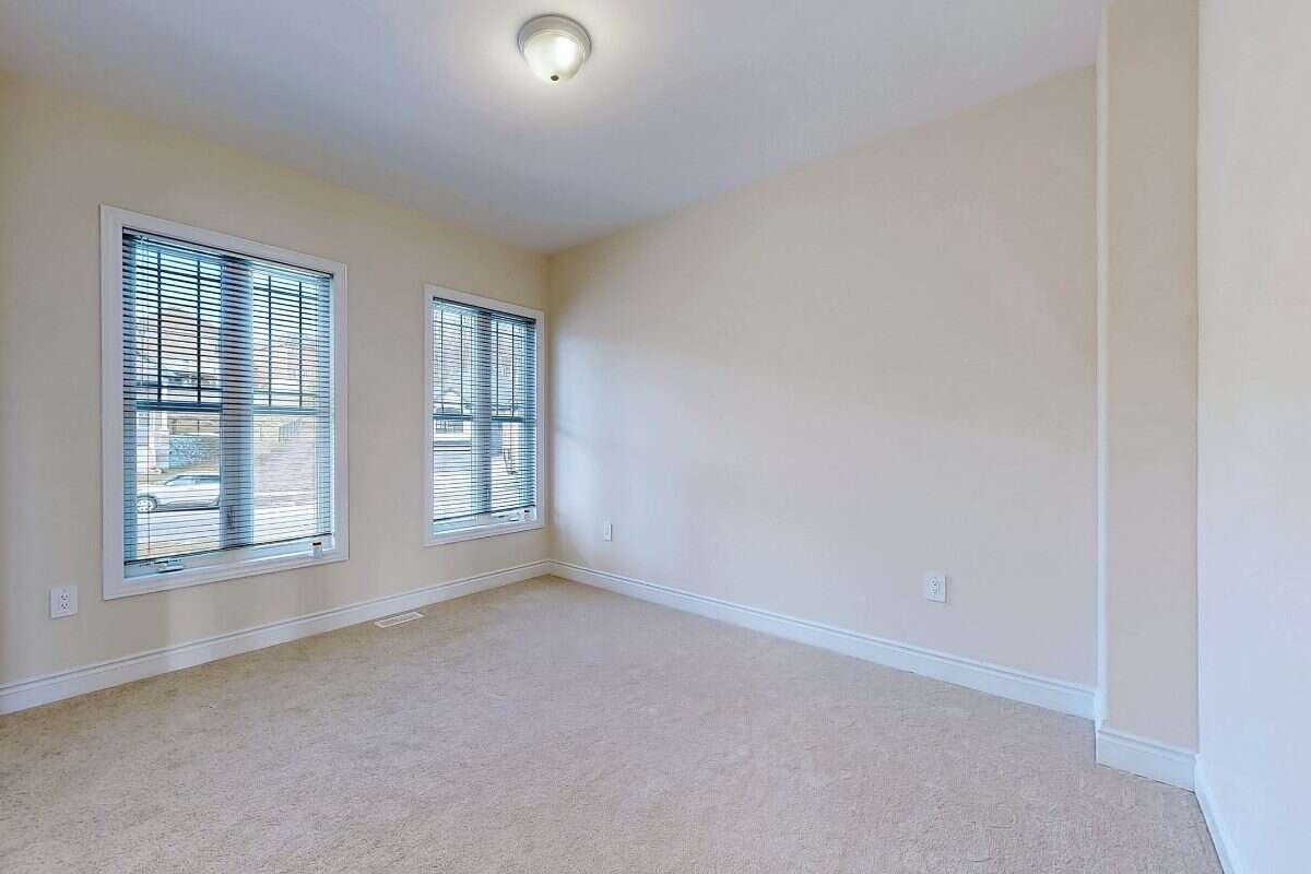 Spacious 50 Ft Detached Home 4 Bedrooms 4 Bathroom