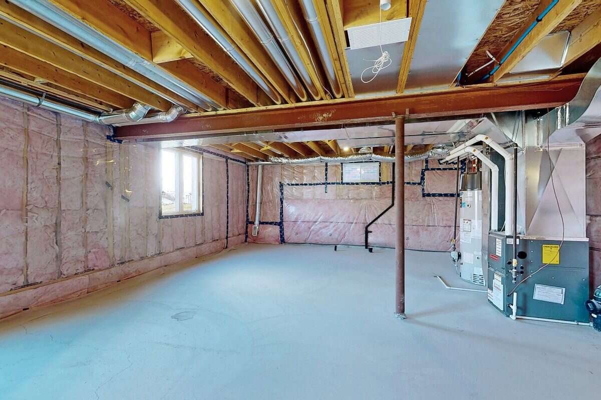 Spacious 50 Ft Detached Home 4 Bedrooms 4 Bathroom