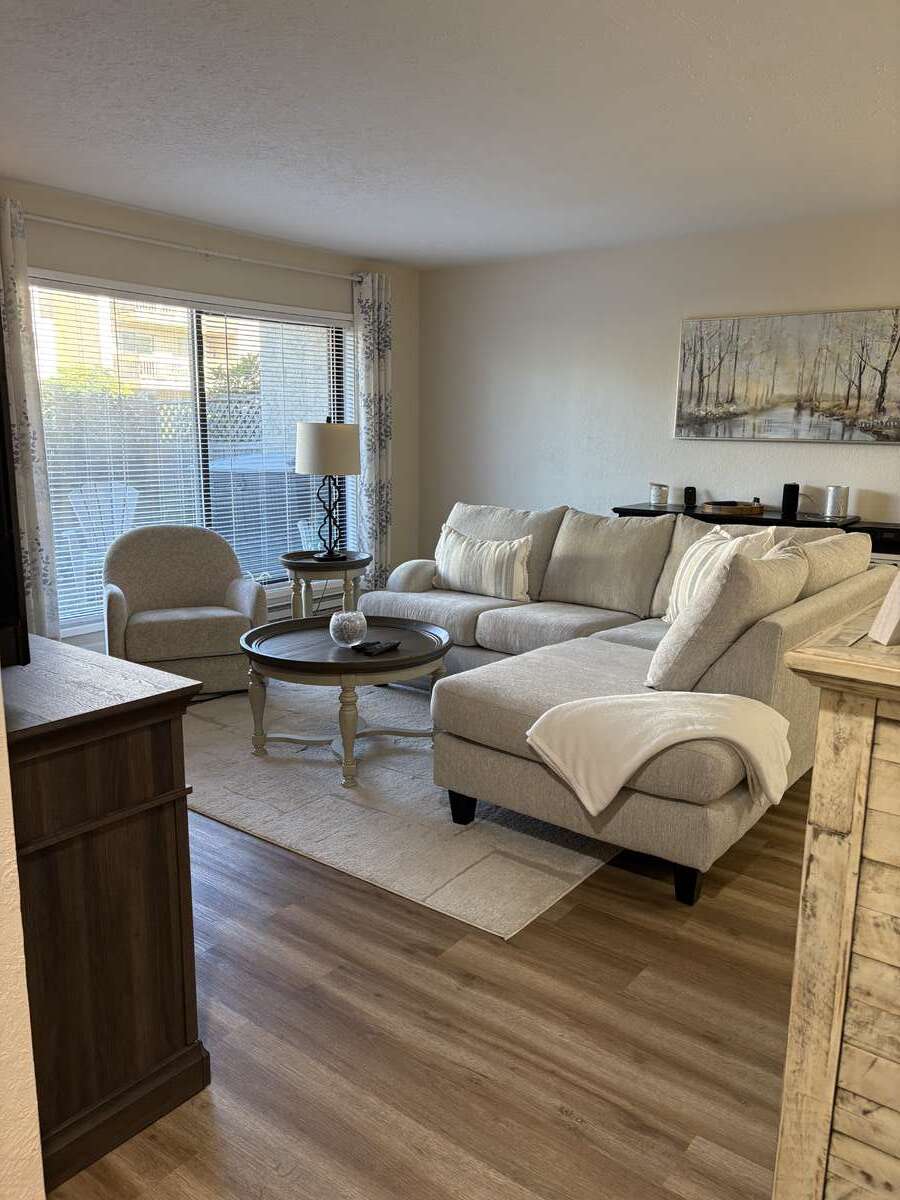 Close to the iconic Parksville beach.