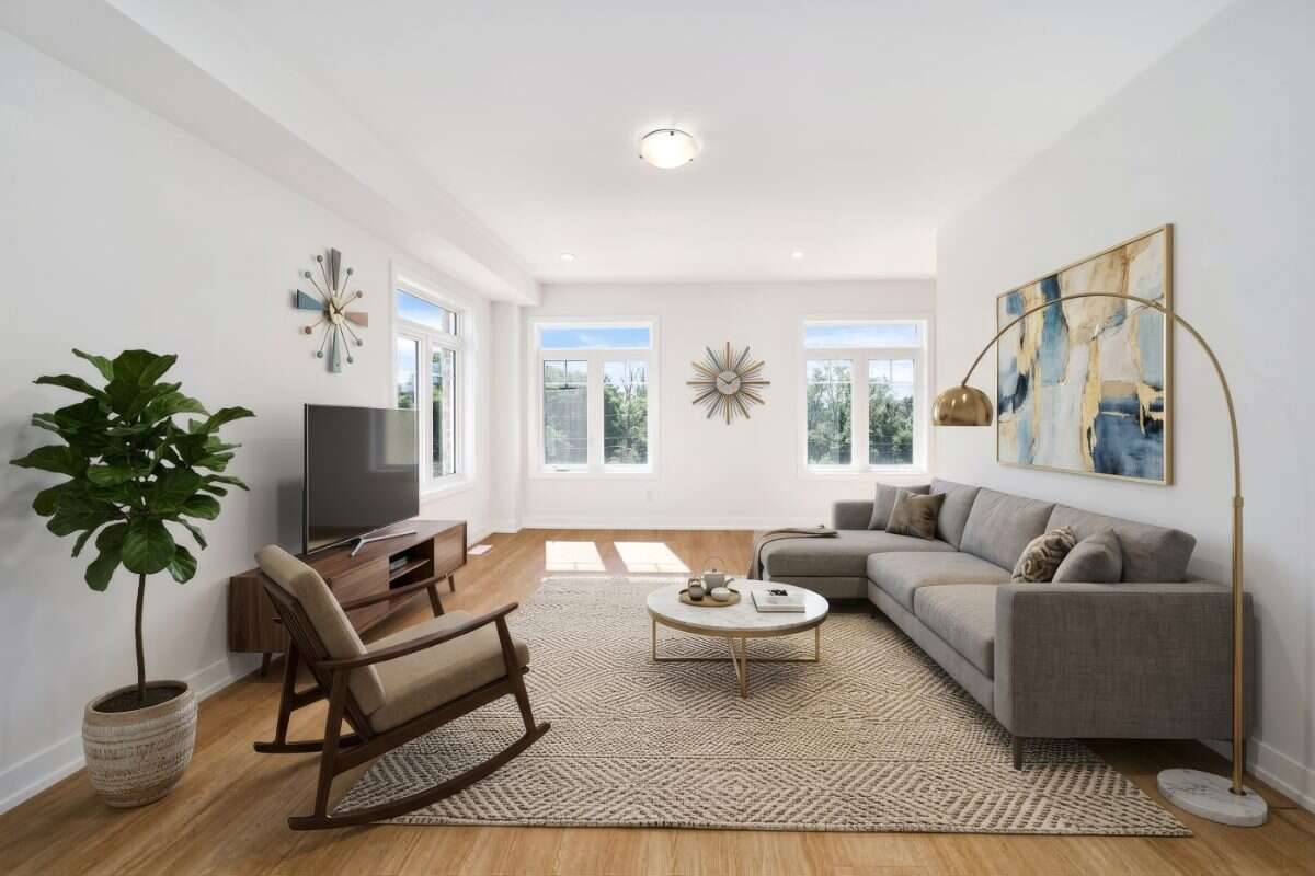 Move-In Ready 3-Bedroom Townhome in Newcastle