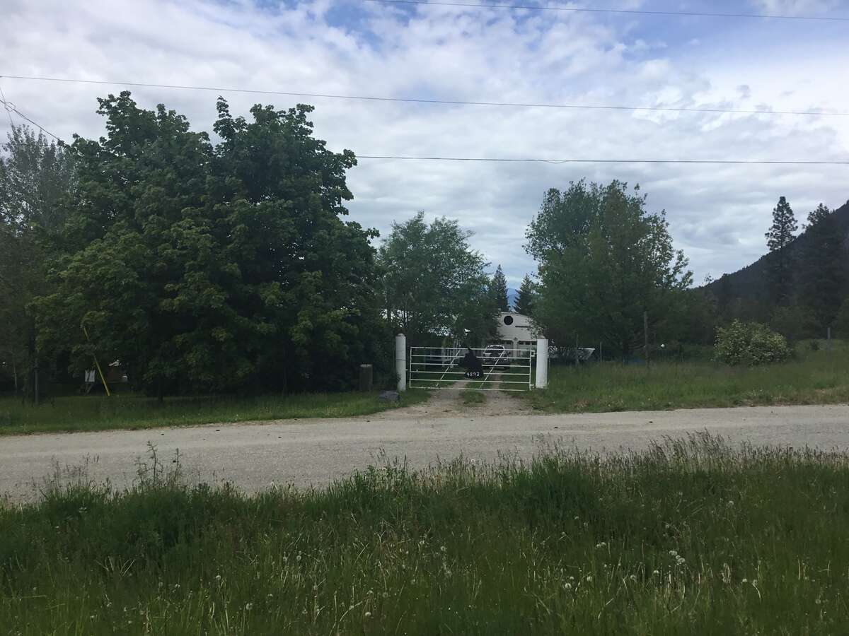 Fully fenced with a solid 12 feet gate. Trees provide much privacy. Neighborhood is quiet and friendly.