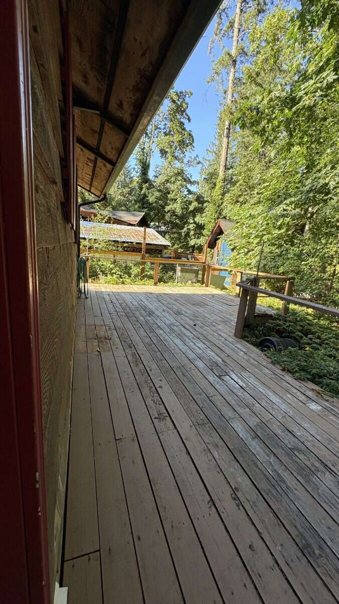 Updated 2-Bedroom Protection Island Home