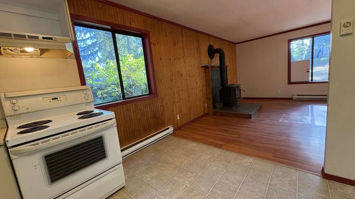 Updated 2-Bedroom Protection Island Home