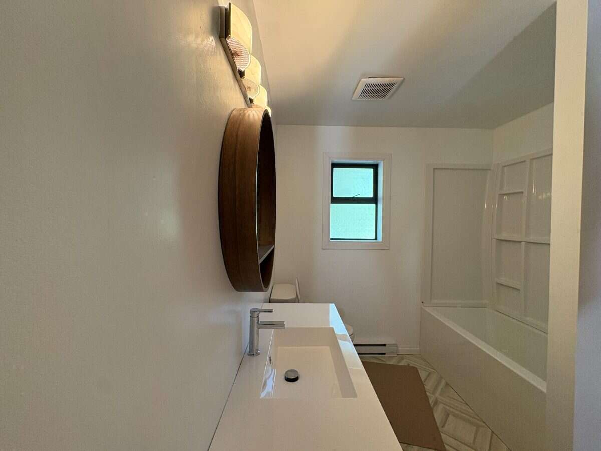Updated 2-Bedroom Protection Island Home