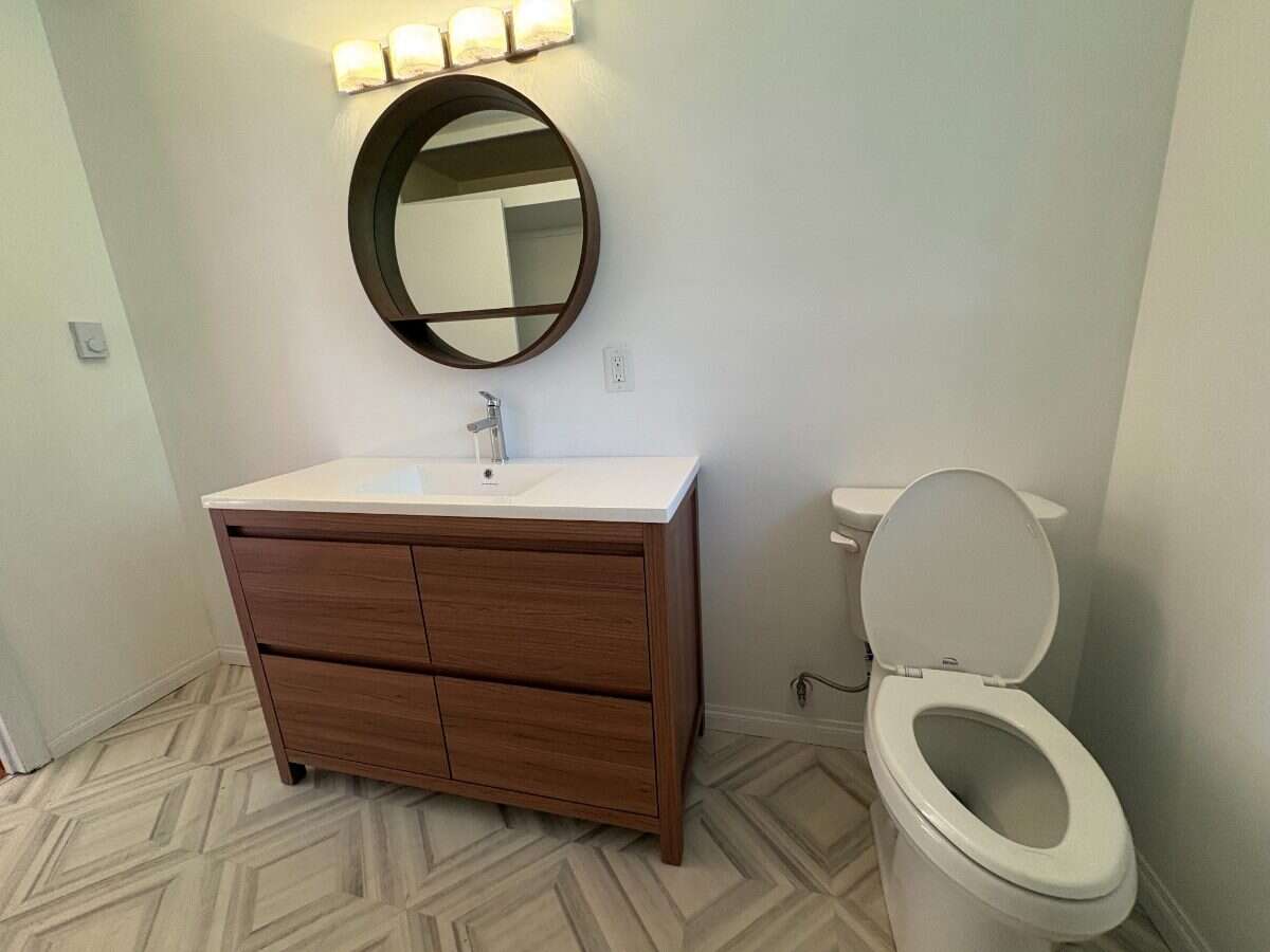 Updated 2-Bedroom Protection Island Home