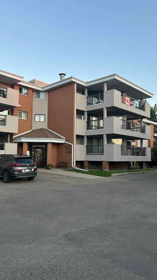 Condo building with elevator and heated underground parking