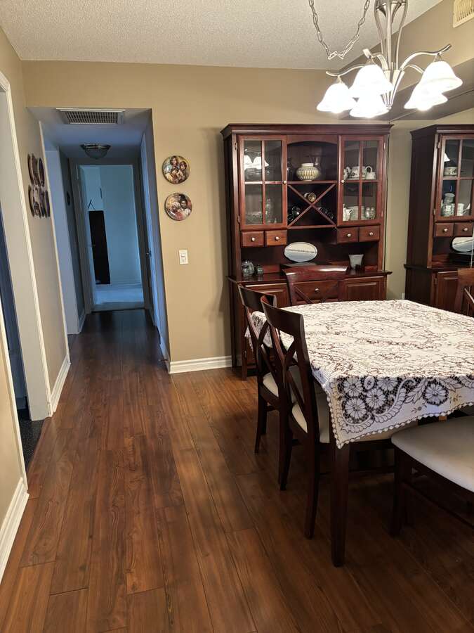 Spacious Corner Unit in Villages of Glancaster