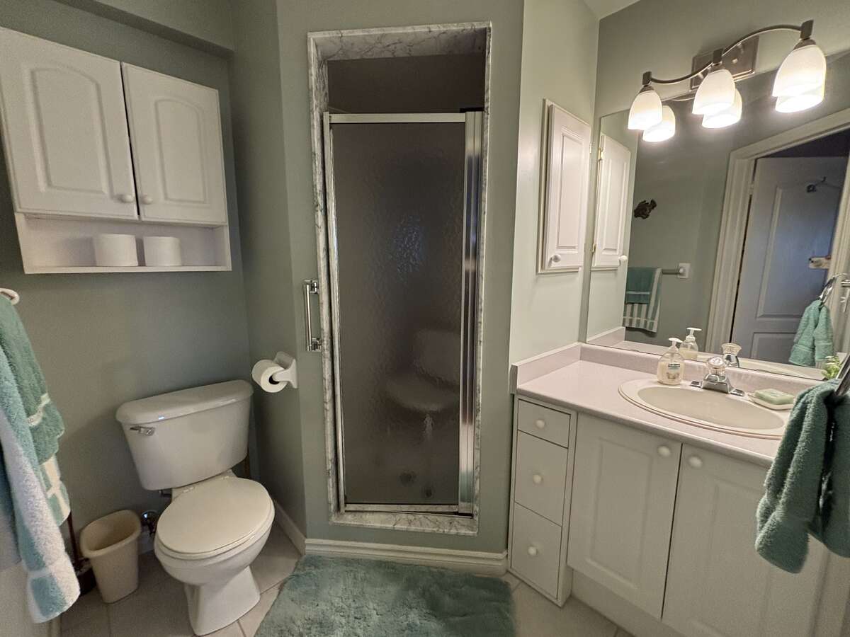 Spacious Corner Unit in Villages of Glancaster