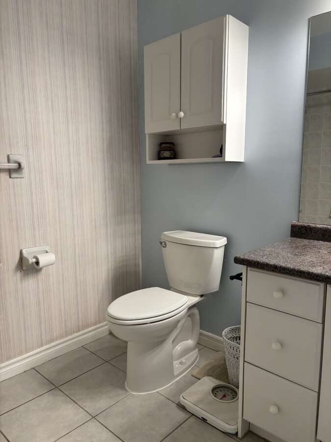 Spacious Corner Unit in Villages of Glancaster