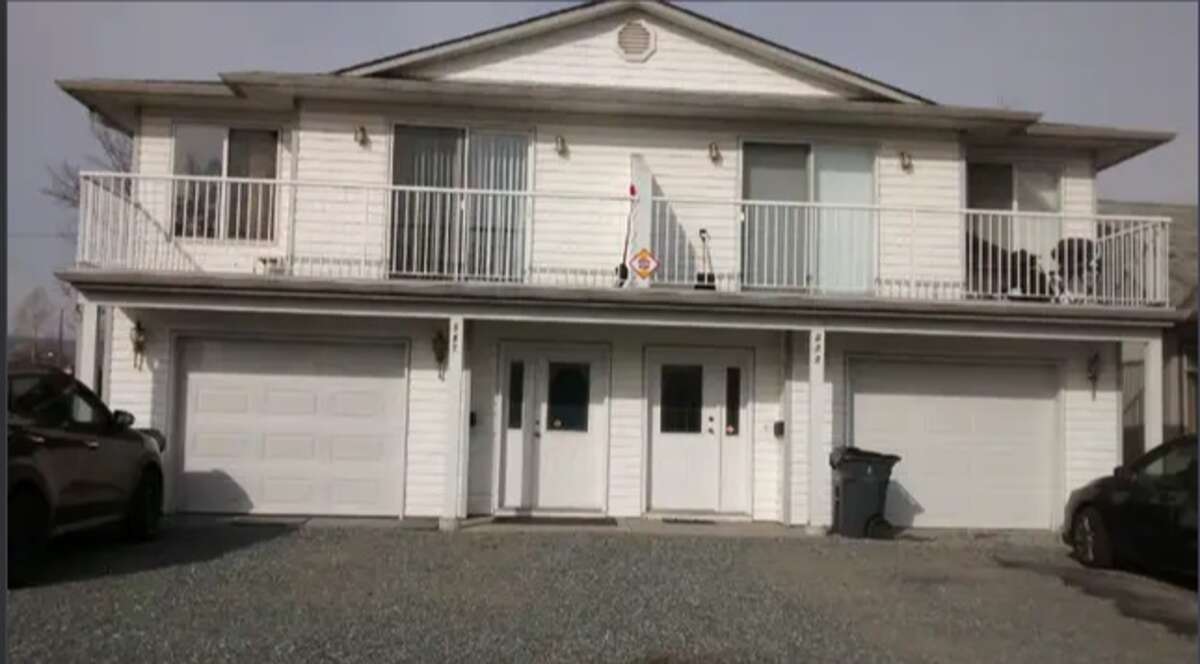 Duplex For Sale in Prince George, BC - 4 bed, 3 bath