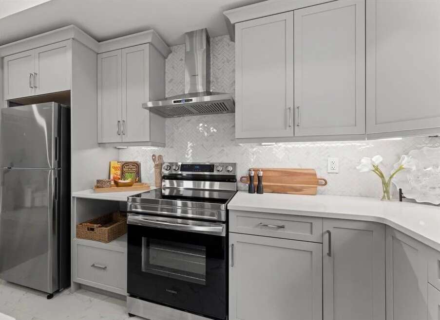 JUST LISTED - 2022 RAISED BUNGALOW