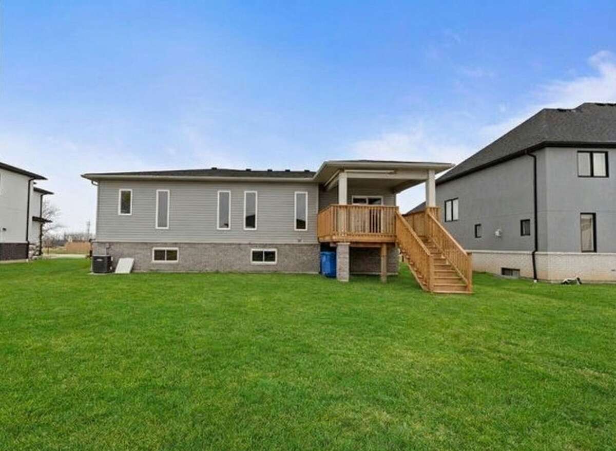 JUST LISTED - 2022 RAISED BUNGALOW