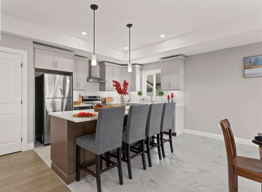 JUST LISTED - 2022 RAISED BUNGALOW